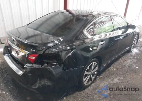 2016 Nissan Altima 2.5 Sr z USA, uszkodzony, nr VIN 1N4AL3AP4GC278150